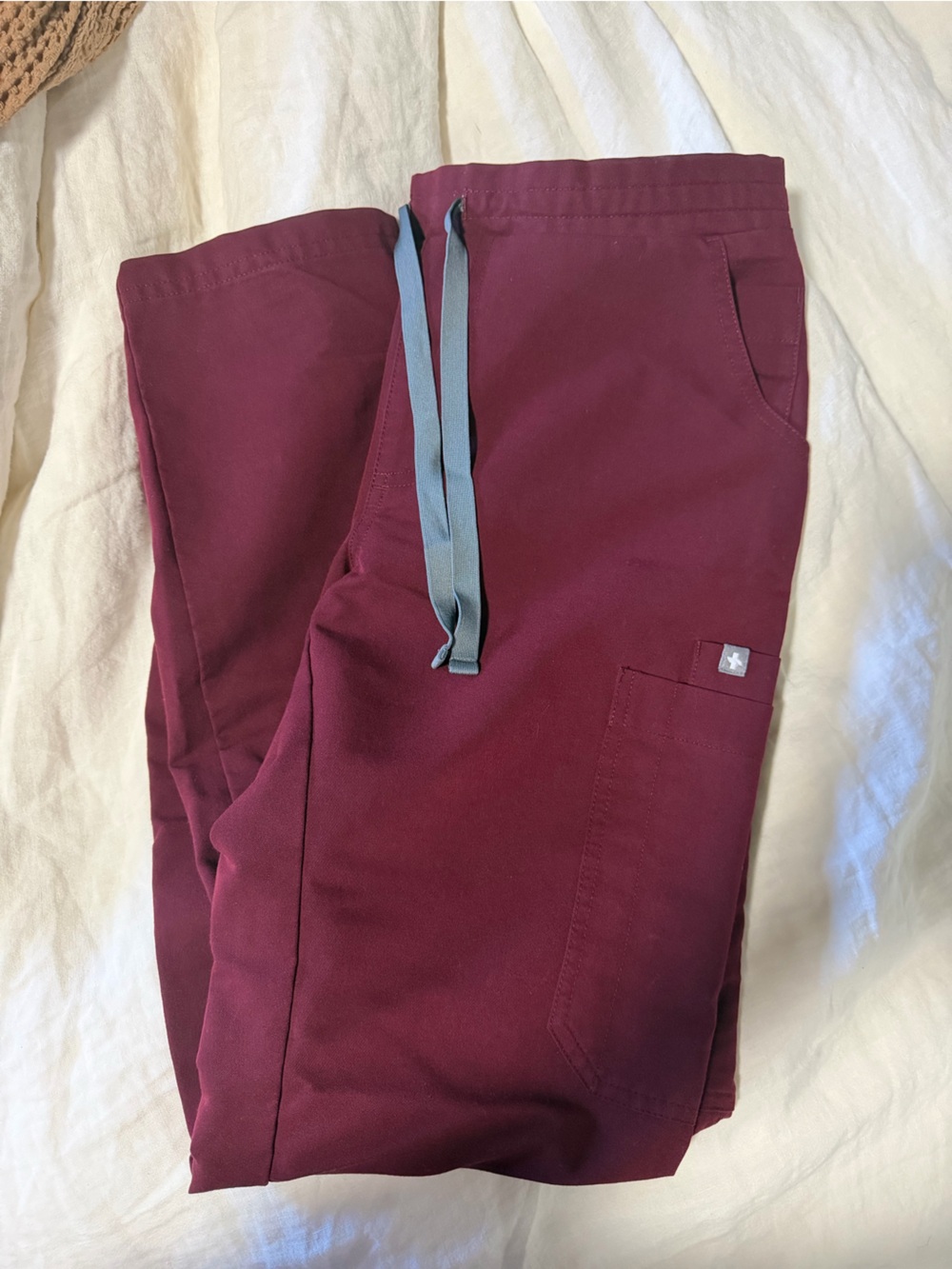 Figs Straight Leg Scrub Pants in Wine with Gray Drawstring
